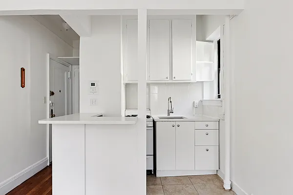 Rented by Brown Harris Stevens | media 3