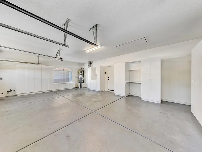 740 Aldo Rae Ct — Photo 29