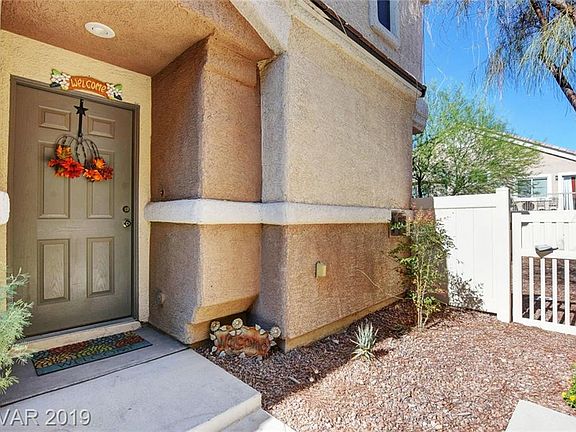 4th image of 1093 Elation Ln Unit 2