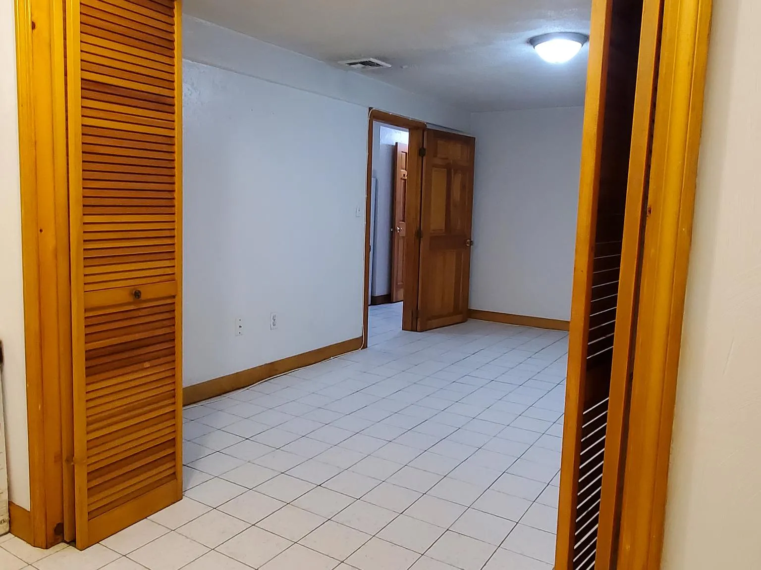 250 Vane St — Photo 1