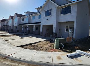 1495 E Peter Ln, Nampa, ID 83686