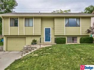 13084 Ames Ave, Omaha, NE 68164