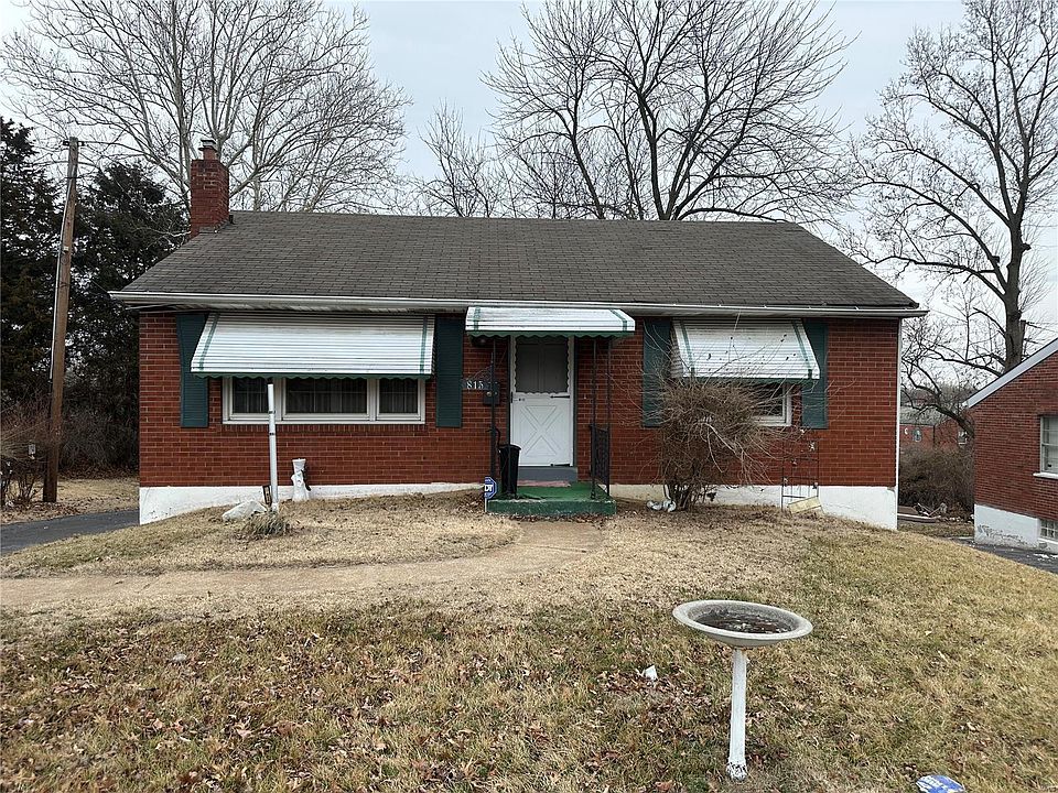 1st image of 815 Fontaine Pl