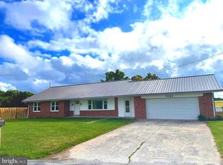 1021 White Hall Rd, Littlestown, PA 17340