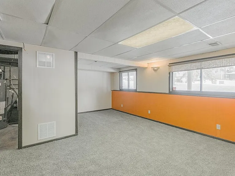3655 Denmark Ave — Photo 10