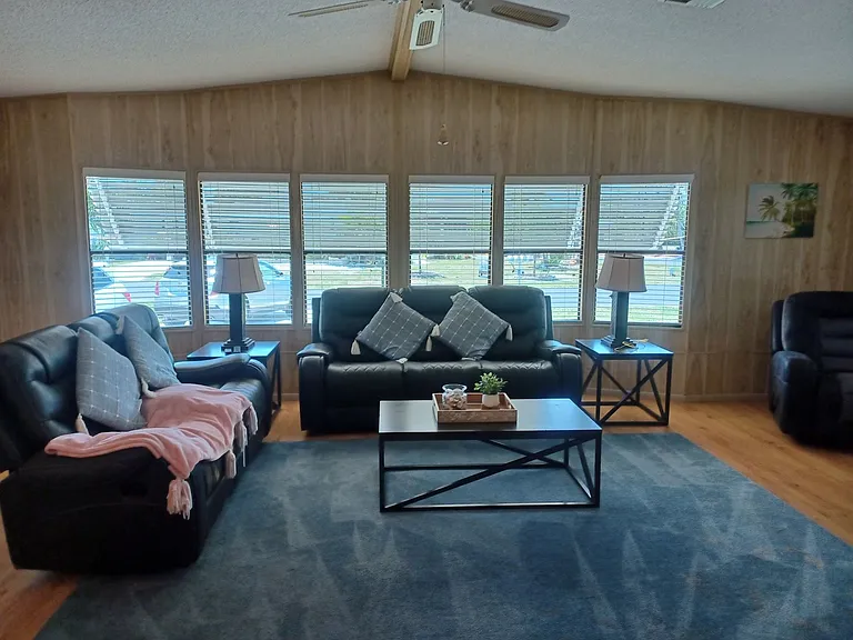 16209 Asheboro Ct — Photo 21
