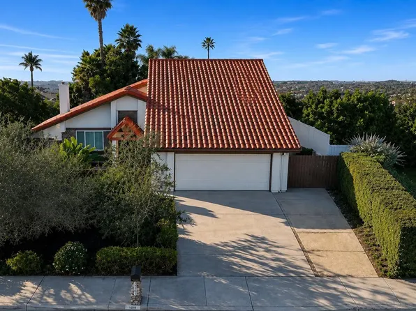 6433 La Paloma St, Carlsbad, CA 92009