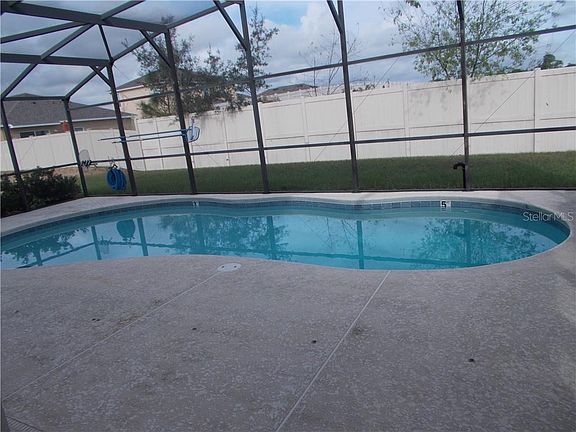 2nd image of 416 Granada Blvd