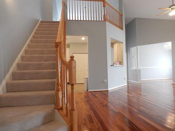 Foyer to Loft & Living