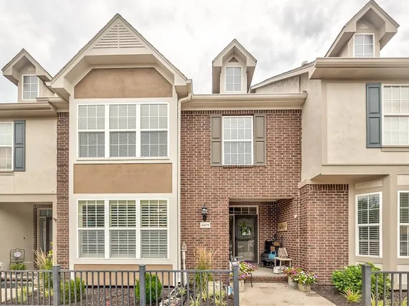 16079 S Brookfield St, Olathe, KS 66062
