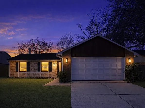 22831 Millgate Dr, Spring, TX 77373