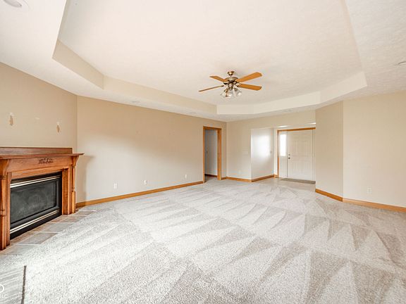 3rd image of 1306 Woodbrooke Dr