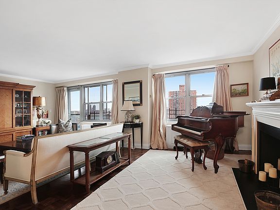 3rd image of 2500 Johnson Ave #14N14P