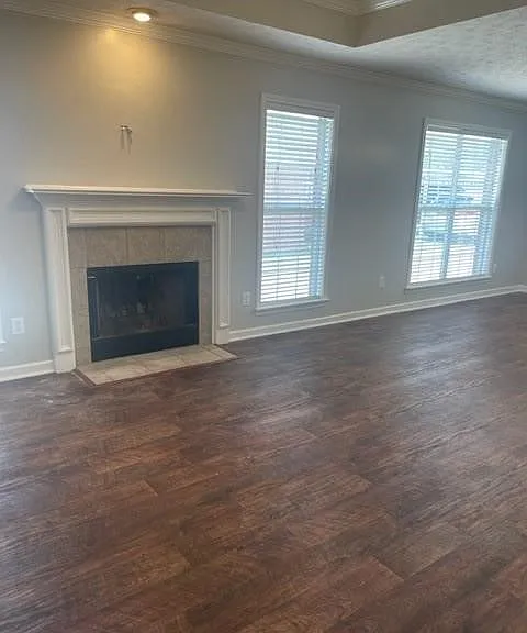 1149 Stafford Dr — Photo 4