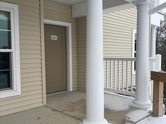 2nd image of 604 Vly Pointe Drive