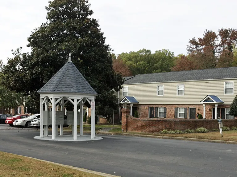 1005 W Nine Mile Henrico, VA 23075 — Photo 16