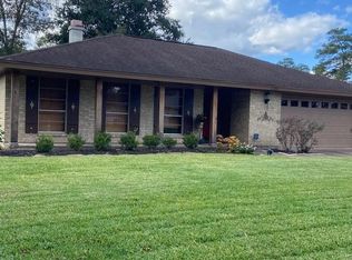 1185 Chatwood Dr, Beaumont, TX 77706