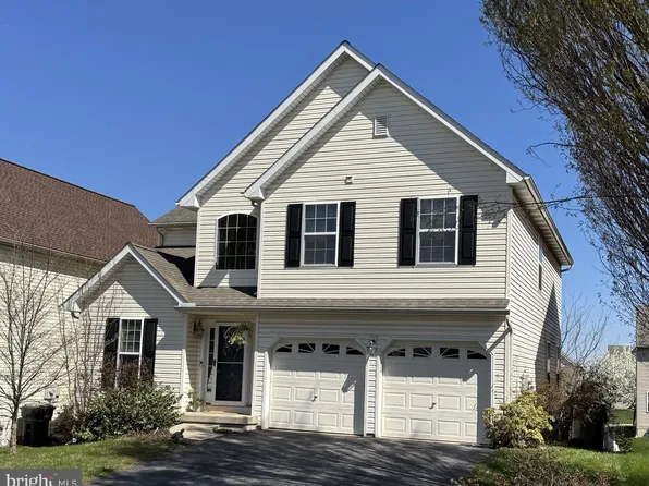 445 Stabley Ln, Windsor, PA 17366