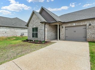 84 Village Dr #A, Jackson, TN 38305