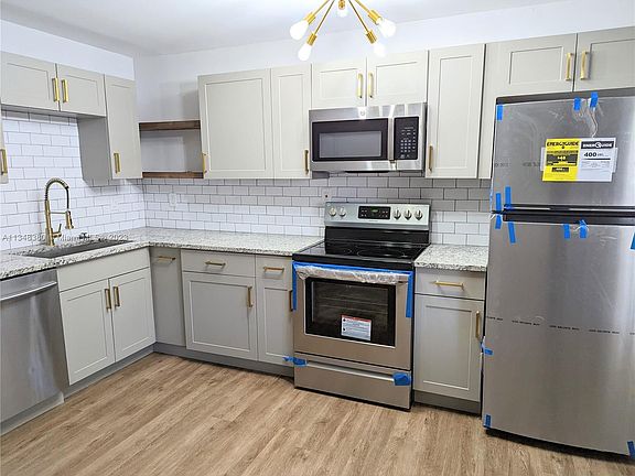 5th image of 1812 NE 11th Ave #1-4