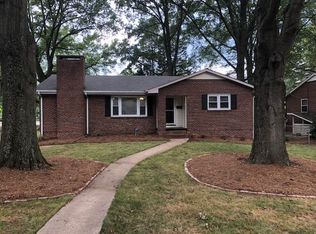 1460 Capri Rd, Winston Salem, NC 27103