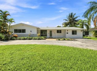 807 SE 9th Ter, Deerfield Beach, FL 33441