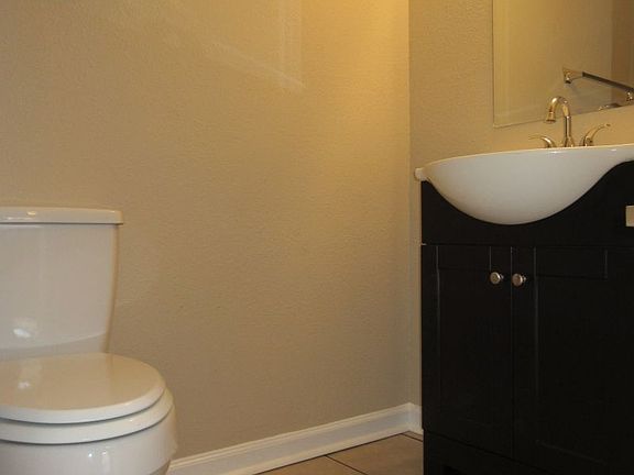 3rd image of 4116 Silverleaf Rd