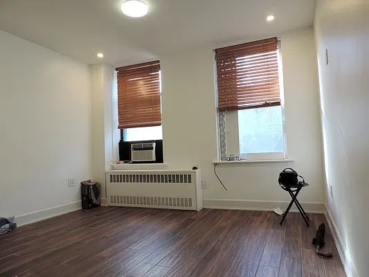 Rented by J Misrahi Realty Corp | media 3