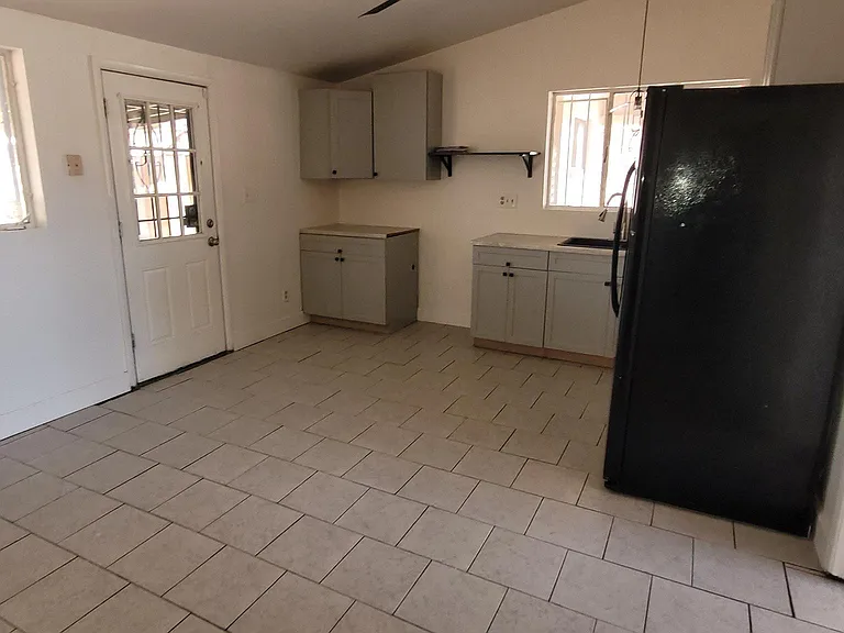 6833 E Oberlin Dr — Photo 6