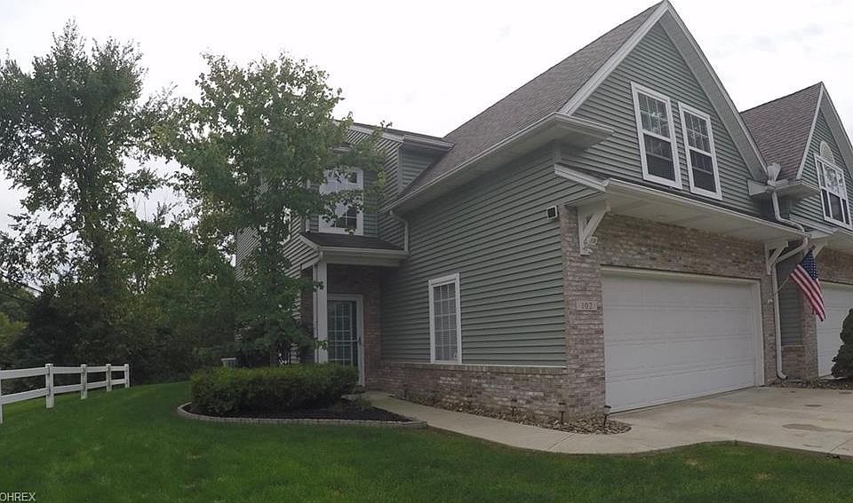 1st image of 102 Stoney Brook Dr