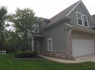 102 Stoney Brook Dr, Elyria, OH 44035