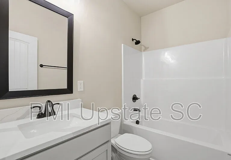 109 Virginia Ave — Photo 17