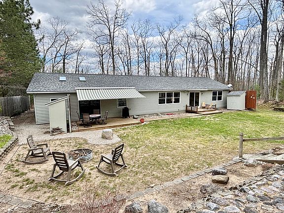 4th image of 5817 Hillside Dr