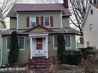 932 Whitby Rd, Cleveland Heights, OH 44112