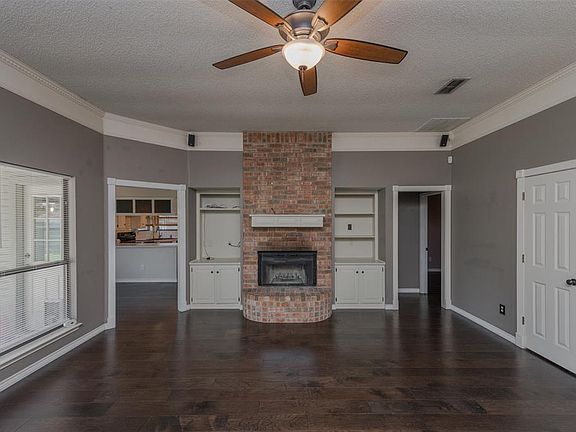 5th image of 2900 Whispering Creek Ln