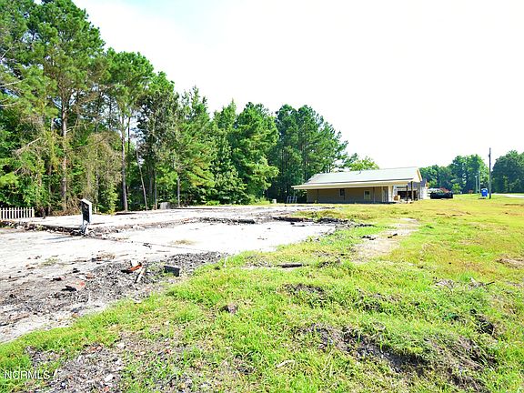 3rd image of 182 Angels Haven Lane