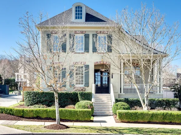 121 Gladstone Ln, Franklin, TN 37064