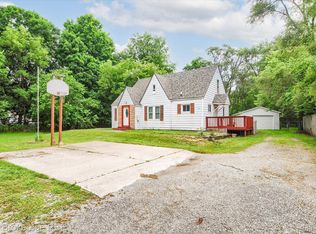 7074 N State Rd, Davison, MI 48423