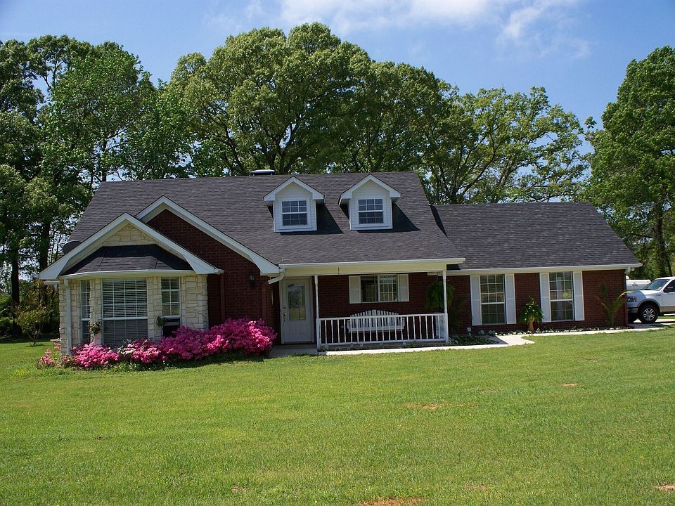 3 BR 2 BA 