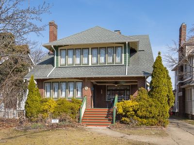 17438 Clifton Blvd, Lakewood, OH, 44107