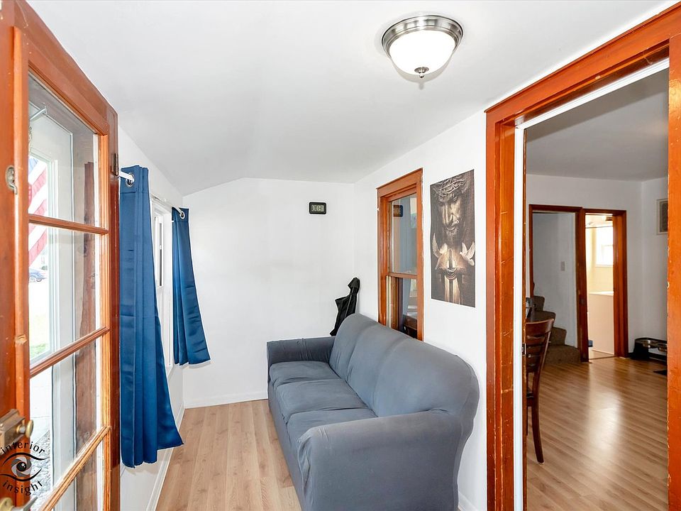 288 S Walnut St, Chebanse, IL 60922 Zillow