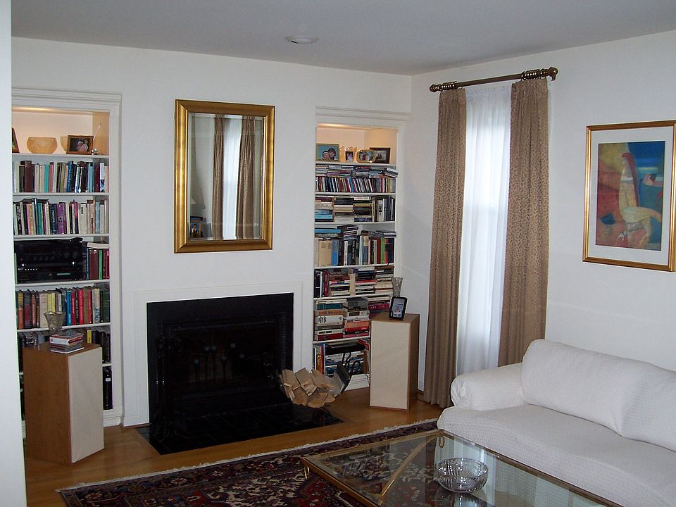 2nd image of 1301 N Nelson St