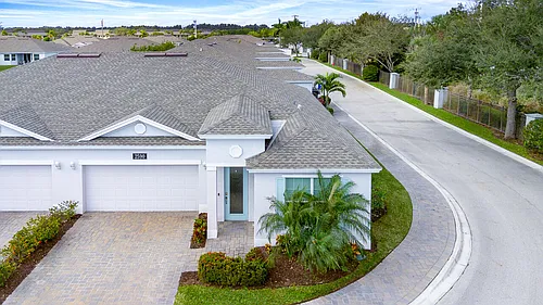 2590 Bella Vista Cir Photo 1