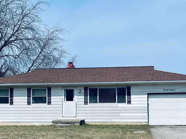 3834 Osburn Dr, Tecumseh, MI 49286