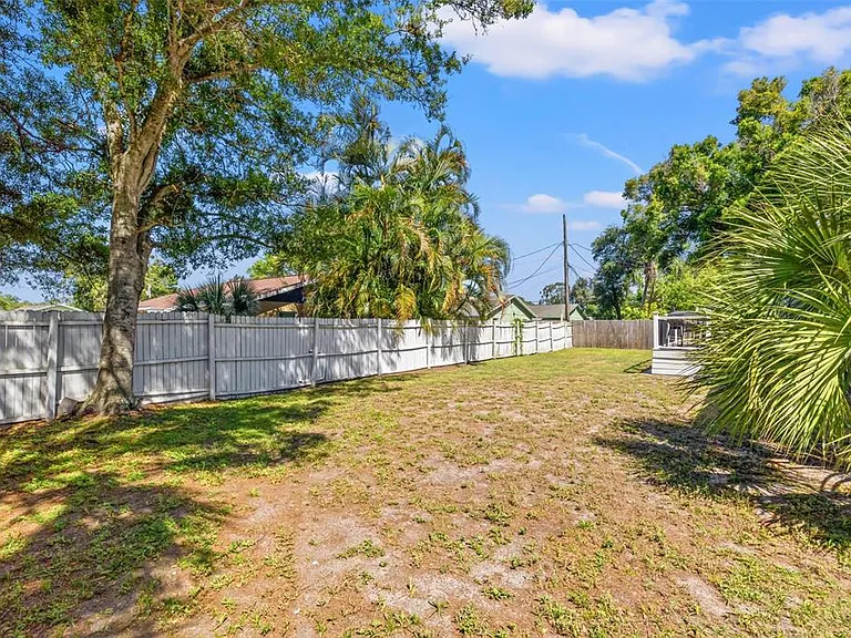 1830 30th Ln SW — Photo 6