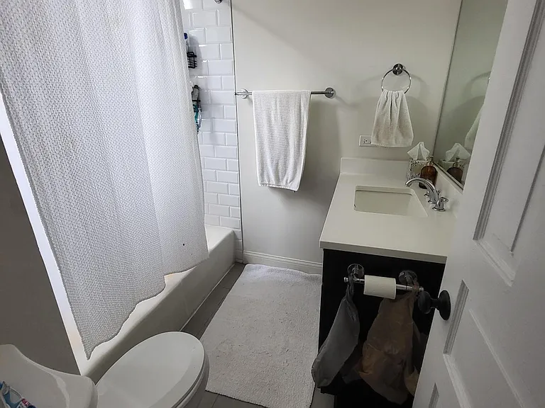 917 W Armitage Ave #3R — Photo 7