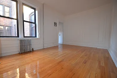 Rented by CITY SKYLINE REALTY INC