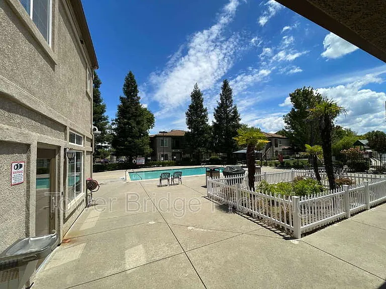 4200 E Commerce Way #2213 — Photo 36