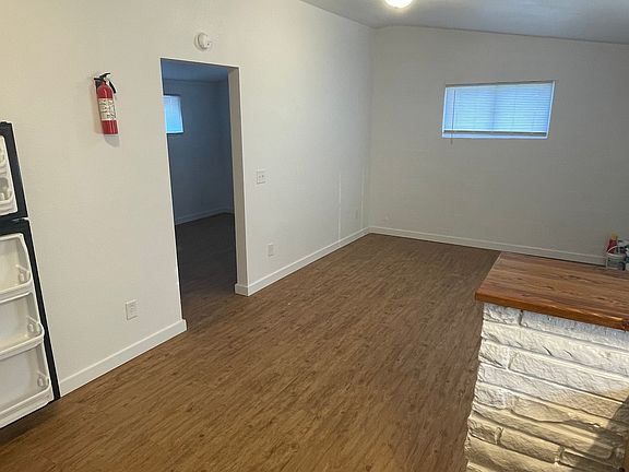 4th image of 604 W Keetoowah St APT 5