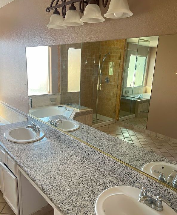 2nd image of 5709 Grand Guiness Ct